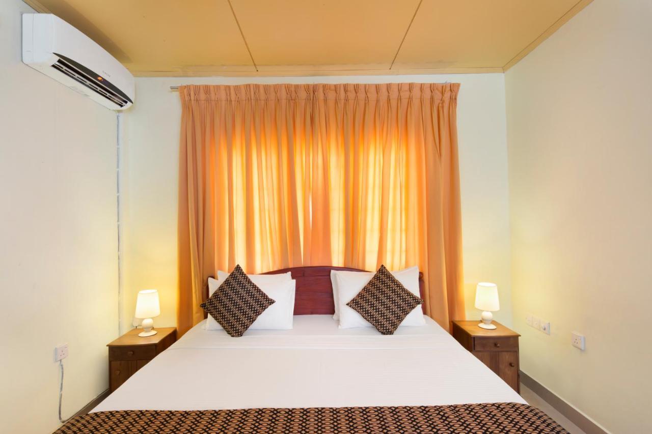 Palm Beach Inn & Sea Shells Cabanas Bentota Szoba fotó